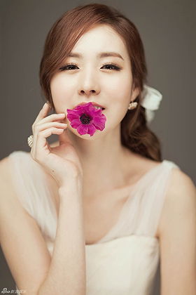Kan Mi Youn