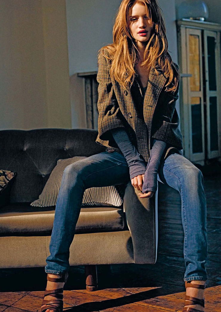 Rosie Huntington-Whiteley Rosie Huntington-Whiteley