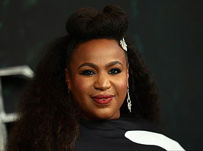 Sophia Nomvete pictures and photos