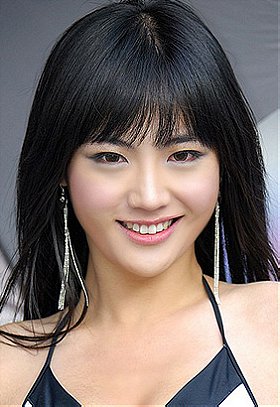 Kim Si-Hyang