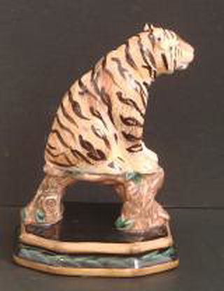 Tiger Figurine - Sitting Tiger, Napkin Ring (Ceramic)