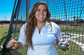 Amanda Bingson pictures and photos