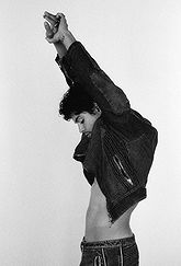 Aaron Dominguez pictures and photos