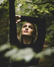 Alyssa Barbara pictures and photos