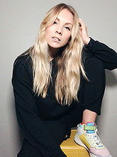 Lanie McAuley pictures and photos