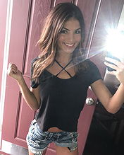 Carlie Jo Howell pictures and photos