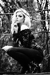 Lara Jade pictures and photos