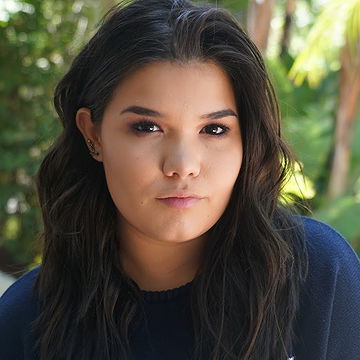 Madison De La Garza