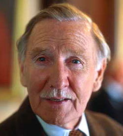 Leslie Phillips