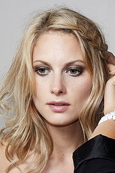 Natalie Oxley pictures and photos