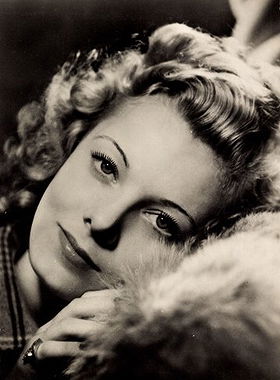 Suzy Carrier