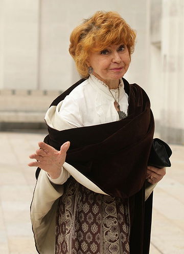 Prunella Scales