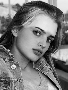 Emma Elliot II