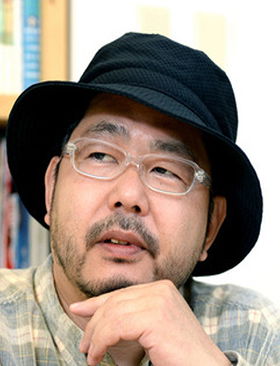 Akihiko Shiota