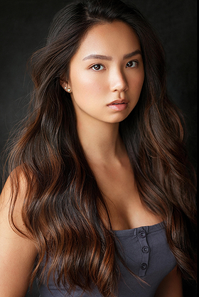Iris Truong