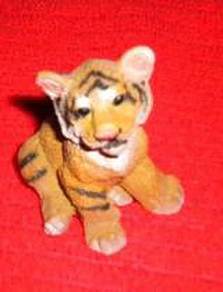 Tiger Figurine - Tiger Cub Sitting Down, Golden - Small (Living Stone)