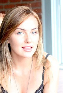 Lauren Dela Pena