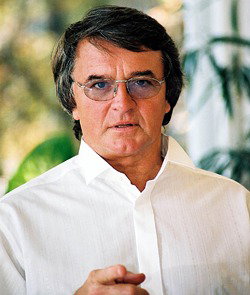 Vlastimil Harapes