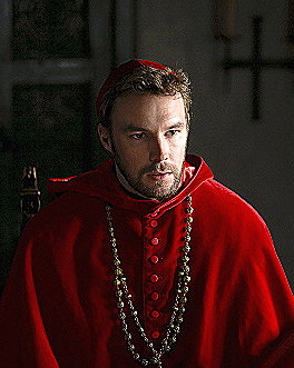Reginald Pole (Mark Hildreth)