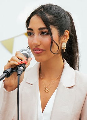 Ava Vahneshan
