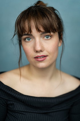 Nell Barlow