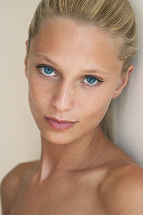 Anouk Van Kleef