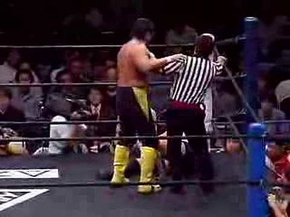 Toshiaki Kawada vs. Katsuyori Shibata (NJPW, 11/03/04)