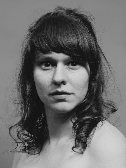 Claudia O