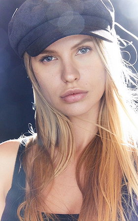 Anna Dianova