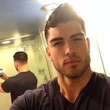 Rodriguez model mario Another Day,