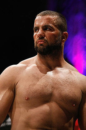 Oli Thompson