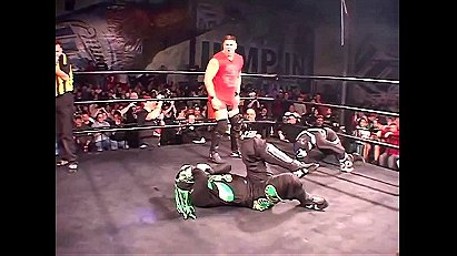Super Dragon & Excalibur vs. Kevin Steen & El Generico (CZW, Cage of Death 6)