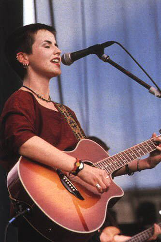 Dolores O'Riordan Dolores O'Riordan
