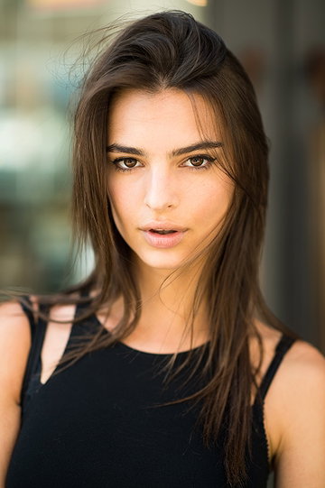 Emily Ratajkowski