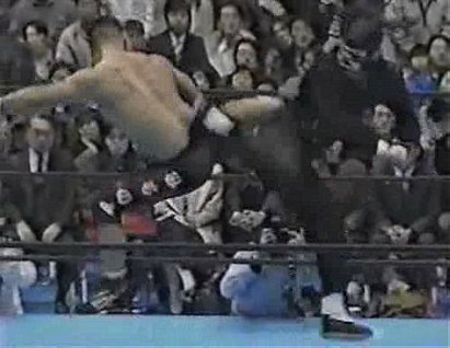 Great Sasuke vs. Taka Michinoku (1994/12/15)