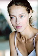 Estelle Skornik
