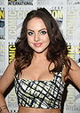 Elizabeth Gillies