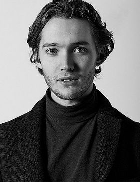 Toby Regbo - IMDb