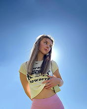 Julia Belza pictures and photos