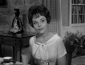 Kaye Elhardt pictures and photos