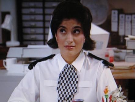 Mina Anwar