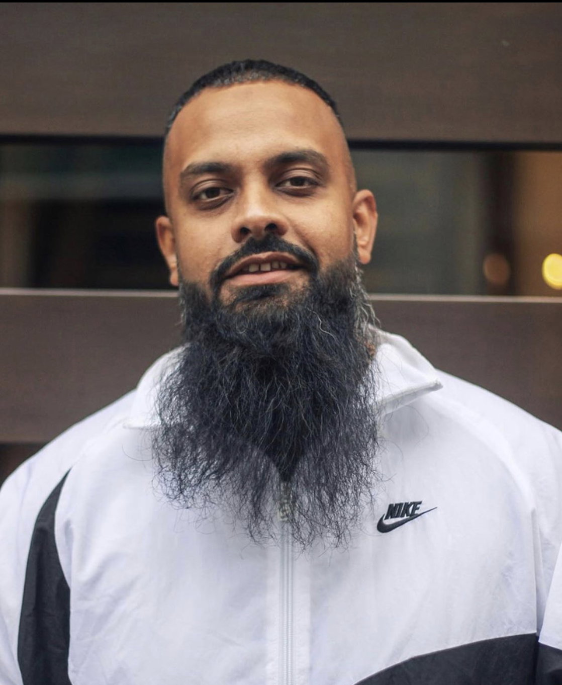 Guz Khan