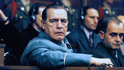Hermann Göering (Brian Cox)