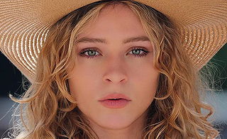 Alice Antoinette pictures and photos