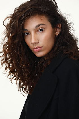Clara Pinhata