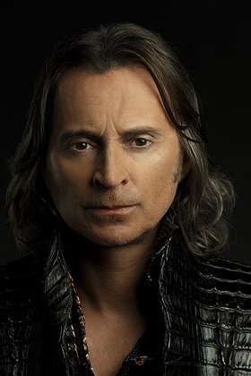 Robert Carlyle