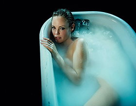 Chandra West