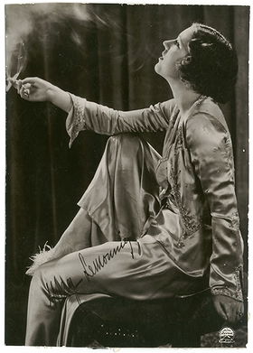 Meg Lemonnier