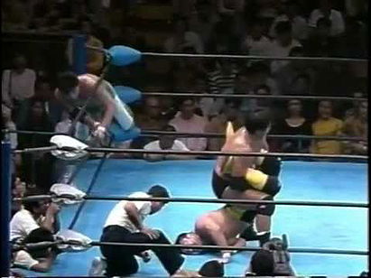 Mitsuharu Misawa & Toshiaki Kawada vs Jumbo Tsuruta & Akira Taue (AJPW, 9/30/90)