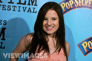 Natasha Slayton pictures and photos